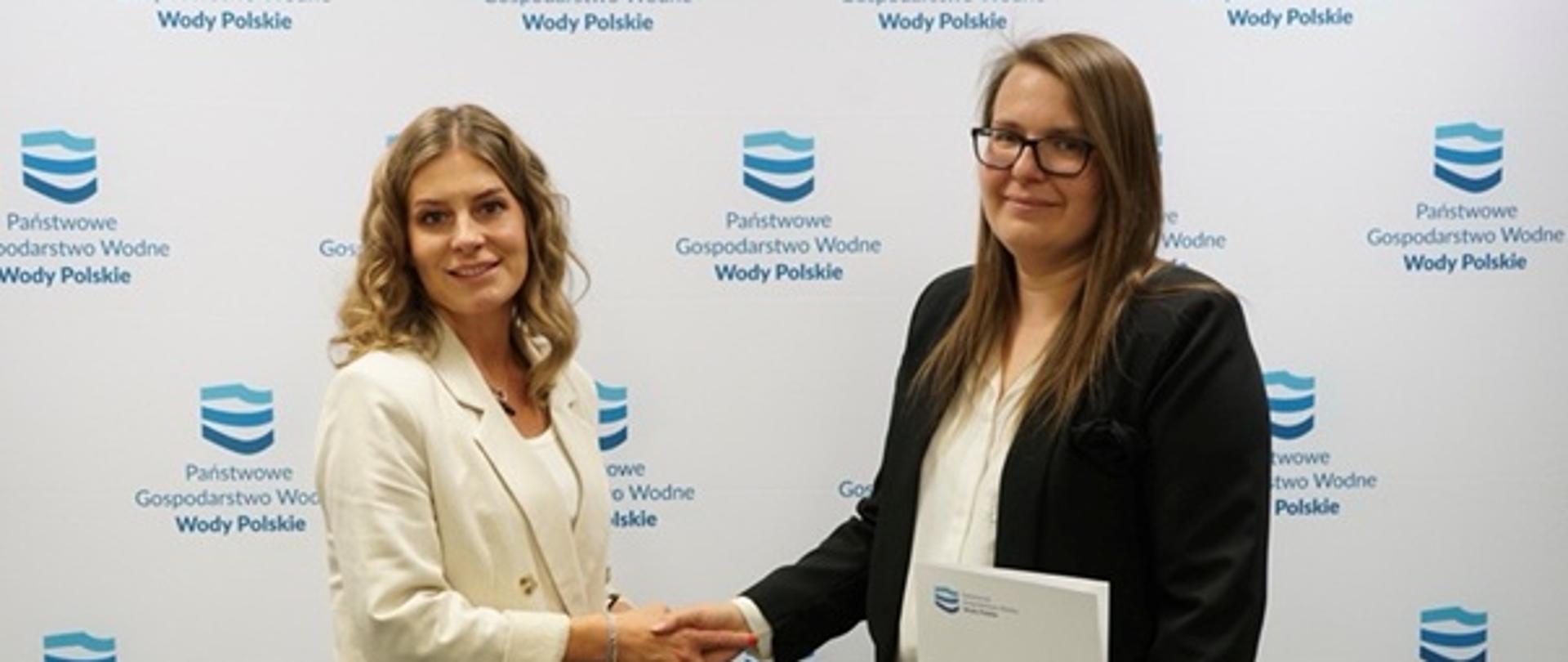 Powołanie Agaty Golemby na stanowisko Zastępcy Dyrektora Zarządu Zlewni w Gorzowie Wielkopolskim. Nominację, w imieniu Pana Prezesa, wręczyła Ewelina Becella, Zastępca Dyrektora RZGW w Poznaniu ds. Organizacyjno-Ekonomicznych.