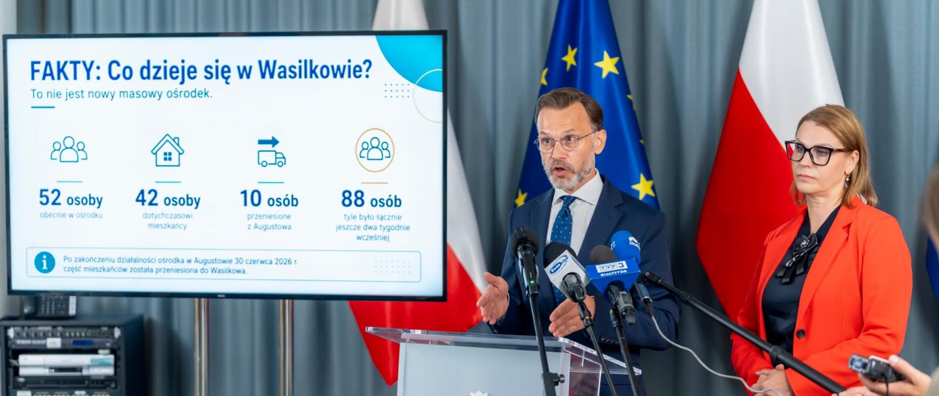 Konferencja w sprawie Ośrodka Zbiorowego Zakwaterowania dla uchodźców wojennych z Ukrainy w Wasilkowie pod Białymstokiem