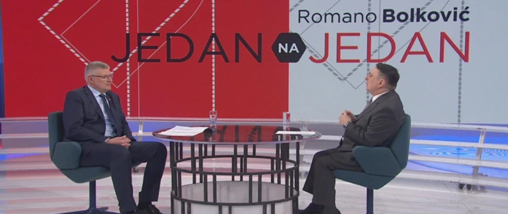 veleposlanik Paweł Czerwiński gostovao je u emisiji „1 na 1“, urednika Romana Bolkovića, emitiranoj na hrvatskoj javnoj televiziji HRT