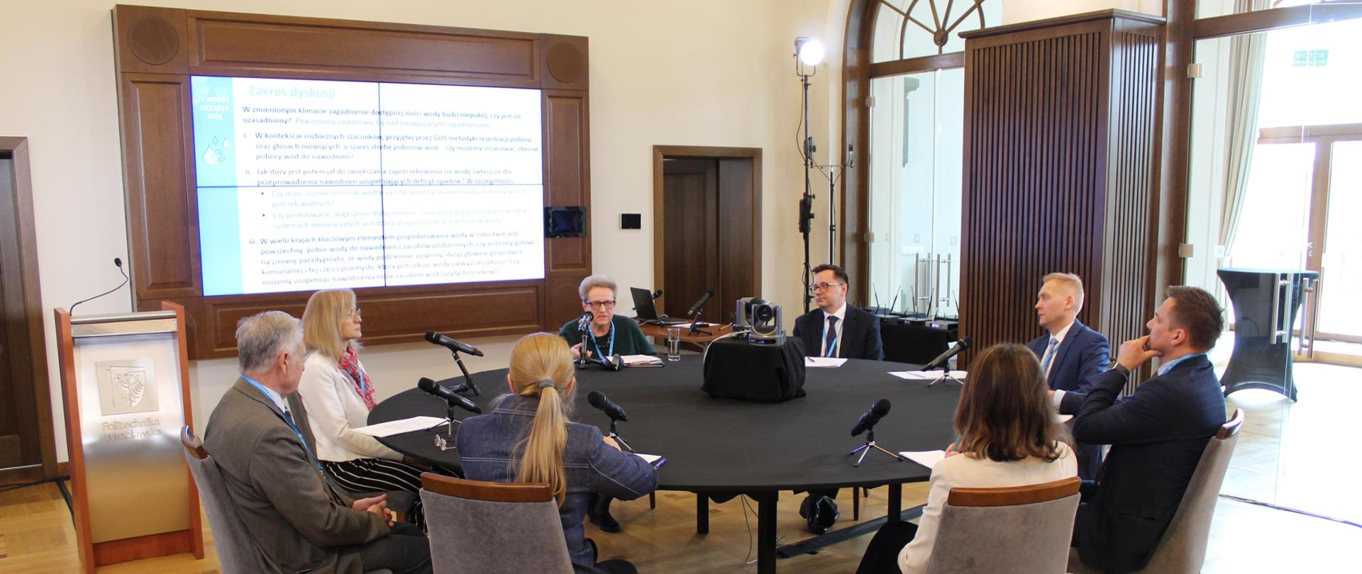 Uczestnicy IV Wodnego Okrągłego Stołu