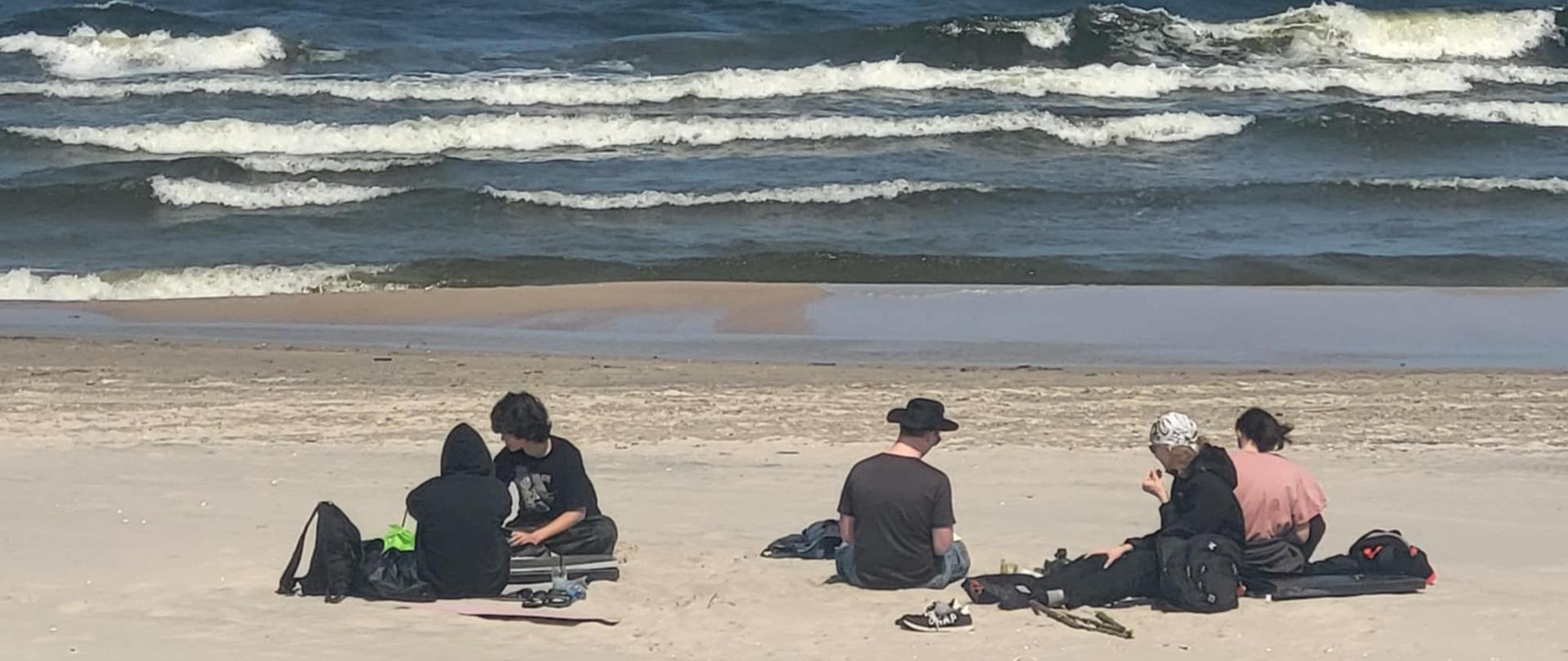 Junoszyno - plener malarsko - rysunkowy