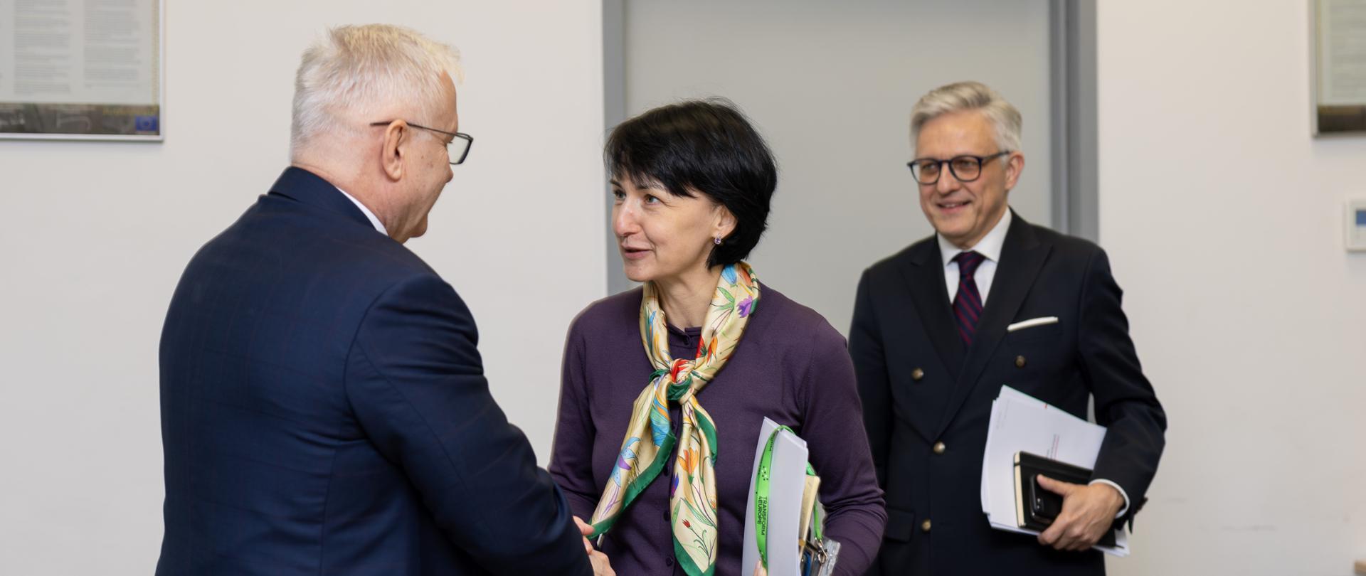 Wiceminister Henryka Mościcka-Dendys przewodniczyła spotkaniu Zespołu ds. Polityki Polarnej Państwa