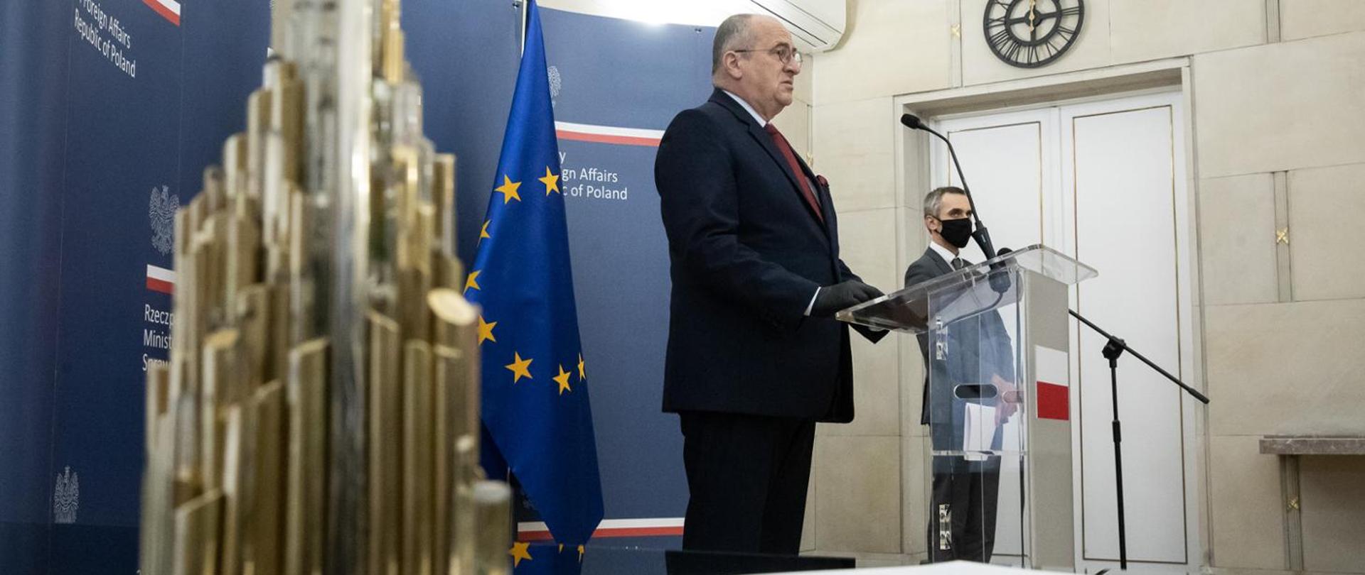 Podsumowanie działań MSZ w obszarze dyplomacji ekonomicznej