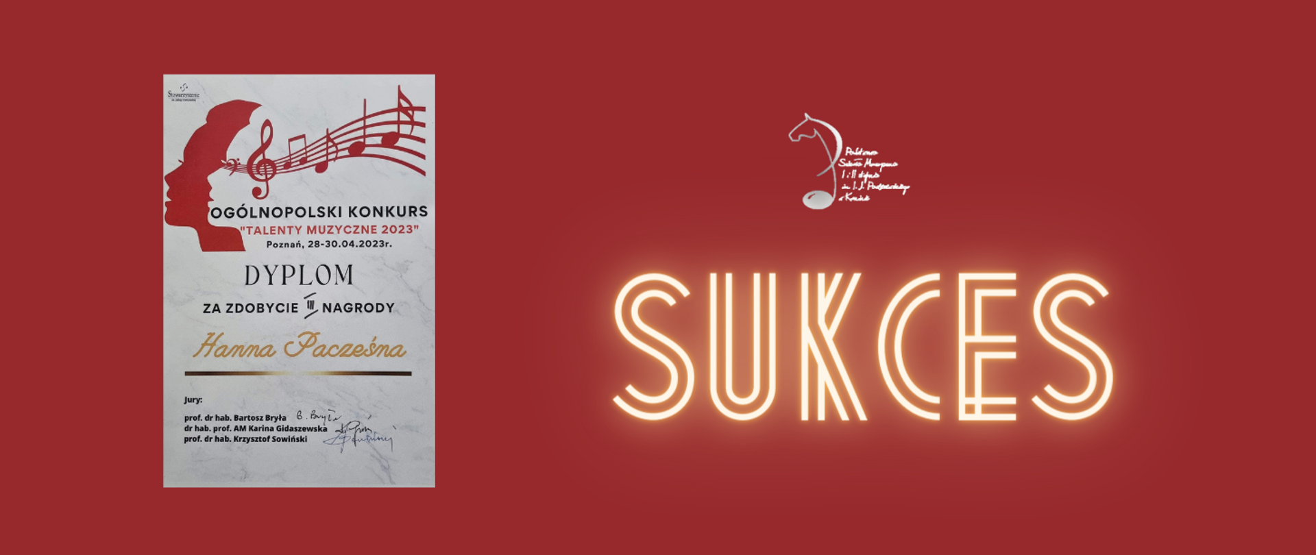 Na czerwonym tle dyplom Laureatki z Ogólnopolskiego Konkursu Talenty Muzyczne 2023