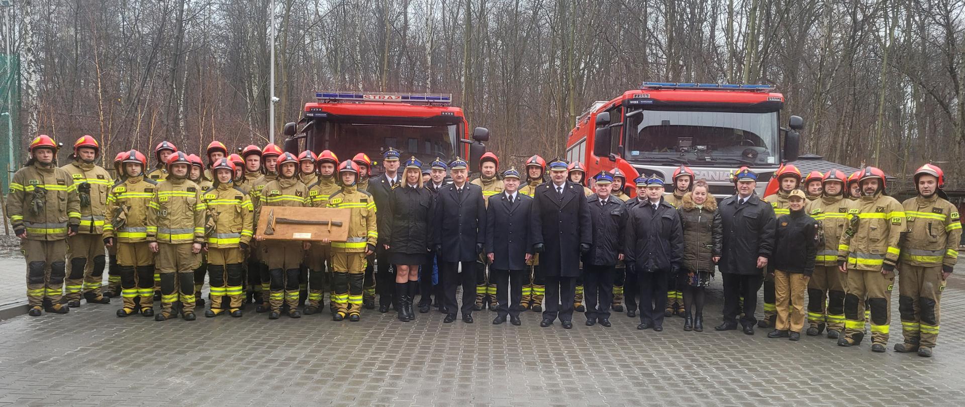 Uroczysta zmiana służby Komendanta Miejskiego