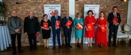 Na zdjęciu widoczni zaproszeni goście uczestniczący w Gali Honorowych Dawców Krwiodawców powiatu gorlickiego podczas wyróżnienia za wspieranie idei czerwonokrzyskich 