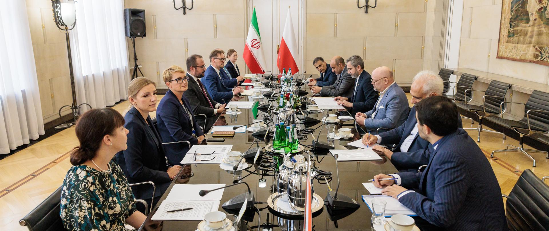 Political consultations between Poland and Iran