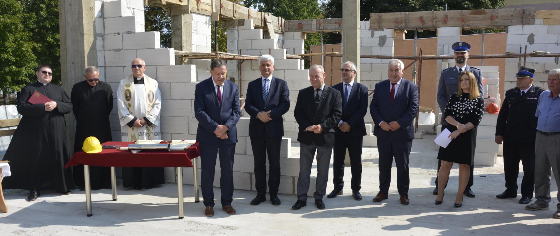 Uroczystość wmurowania aktu erekcyjnego pod budowę siedziby Urzędu Gminy Wąsosz