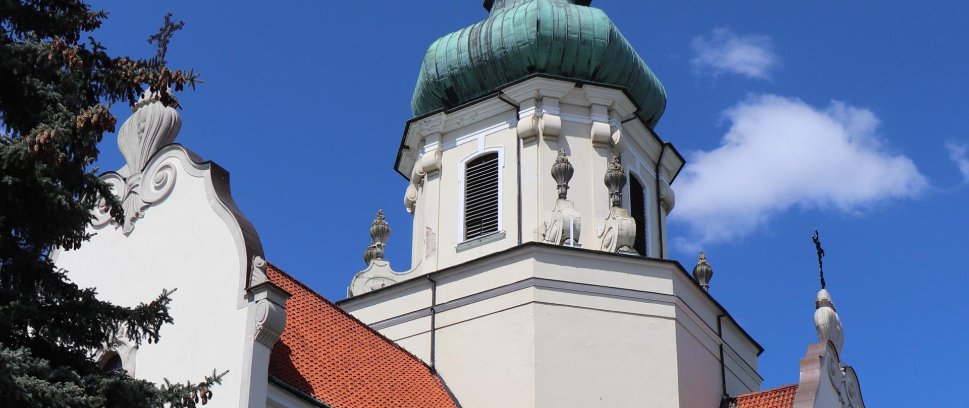 Chmielów - zespół kościelny