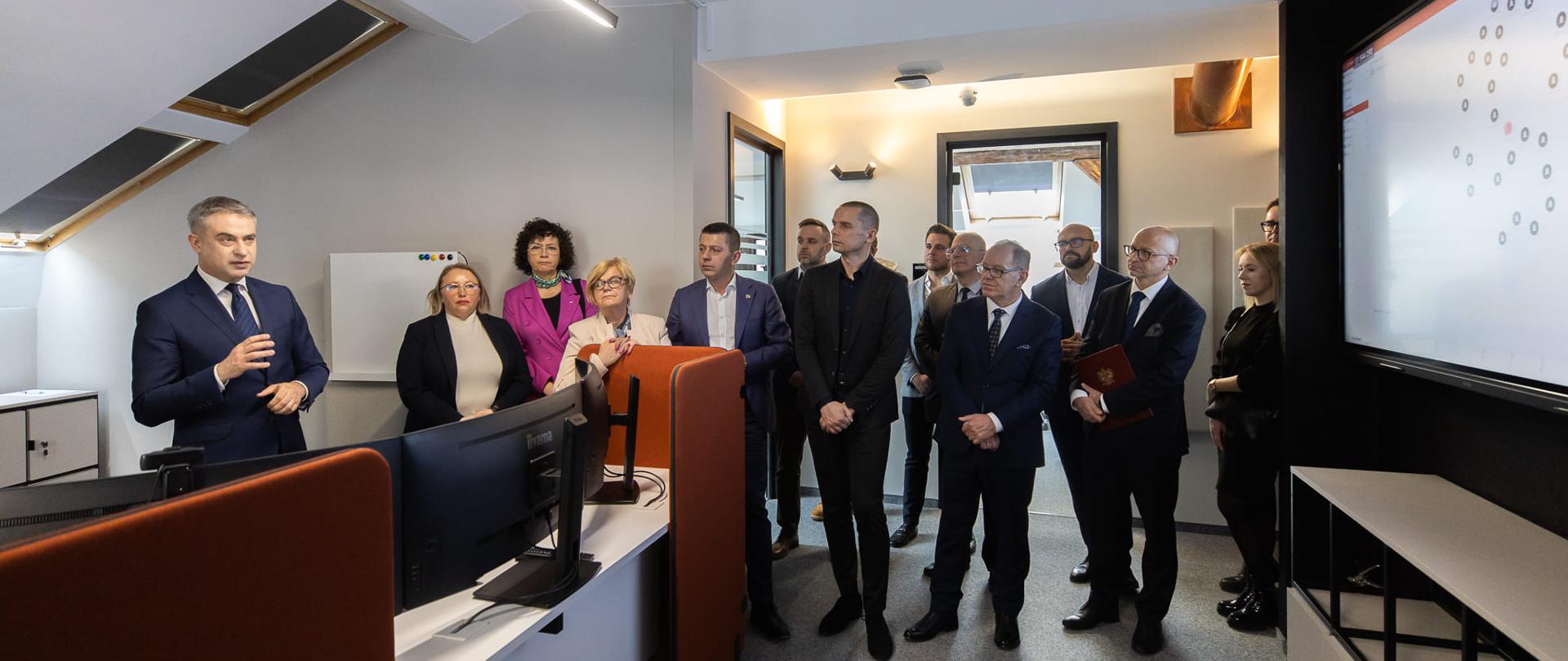 Uczestnicy otwarcia Centrum Operacji Bezpieczeństwa