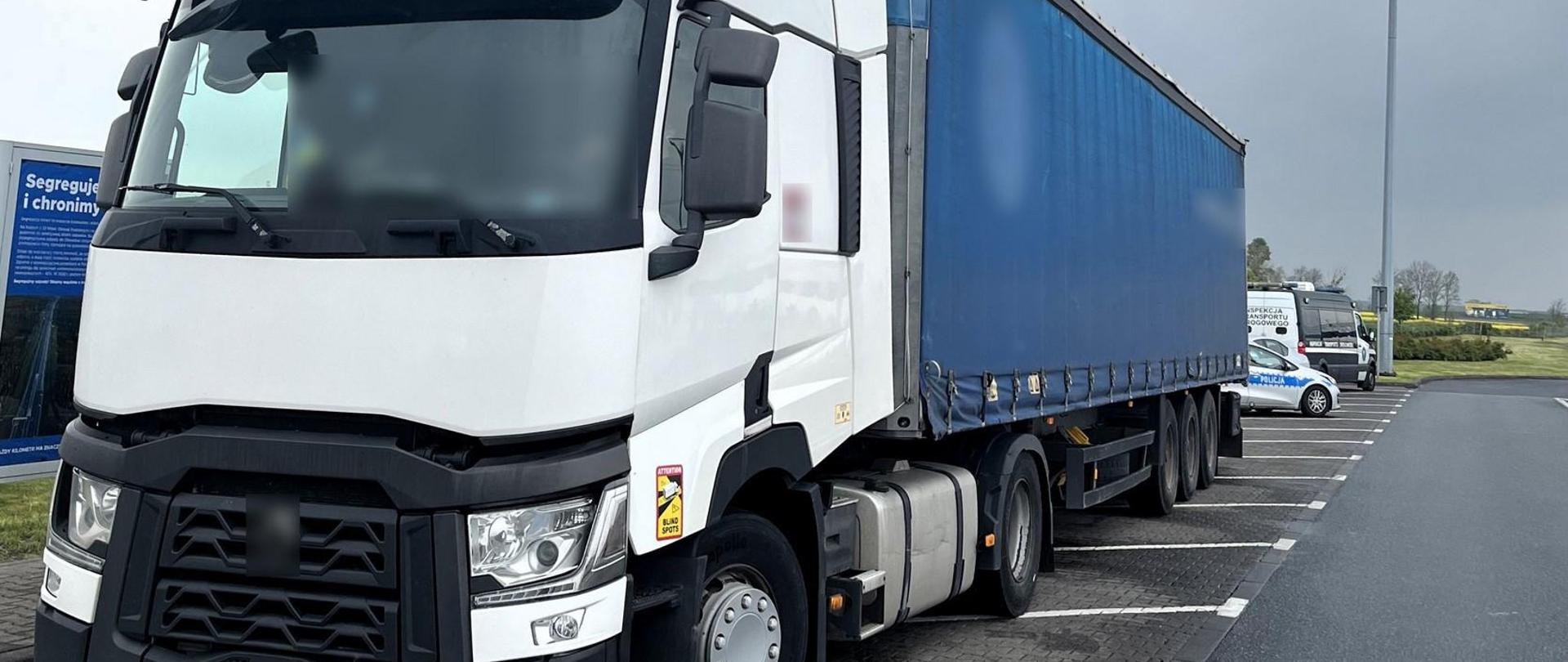 Inspektorzy z Wojewódzkiego Inspektoratu Transportu Drogowego w Poznaniu zatrzymali do kontroli zespół pojazdów zagranicznego przewoźnika