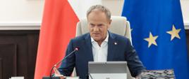 Premier Donald Tusk podczas posiedzenia Rady Ministrów