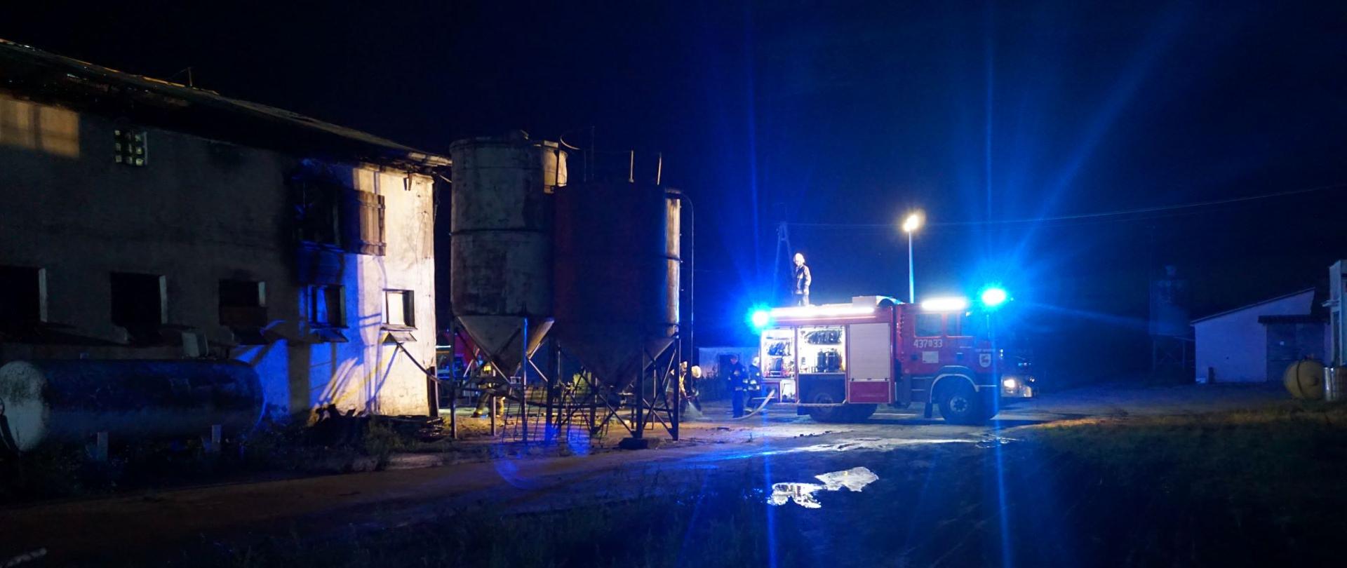 Pożar kurnika w Krzywcu, gm. Narew 