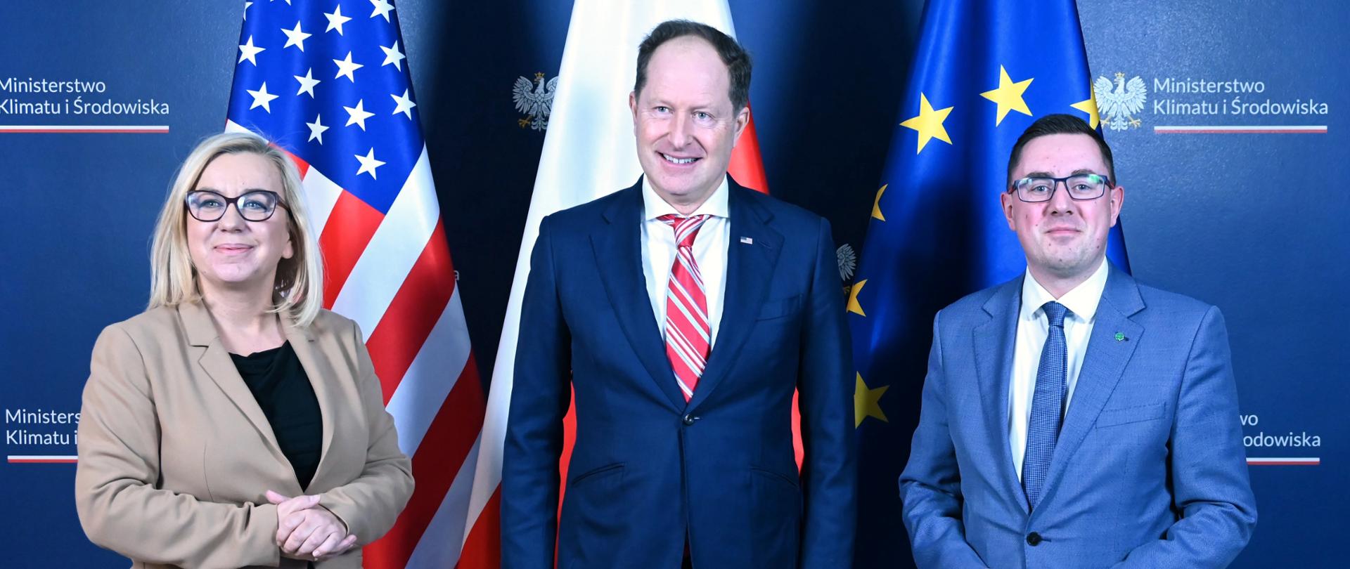 minister Paulina Hennig-Kloska, ambasador Mark Brzeziński, wiceminister Miłosz Motyka