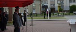 Uroczysty apel z okazji Dnia Strażaka i przekazania samochodów pożarniczych