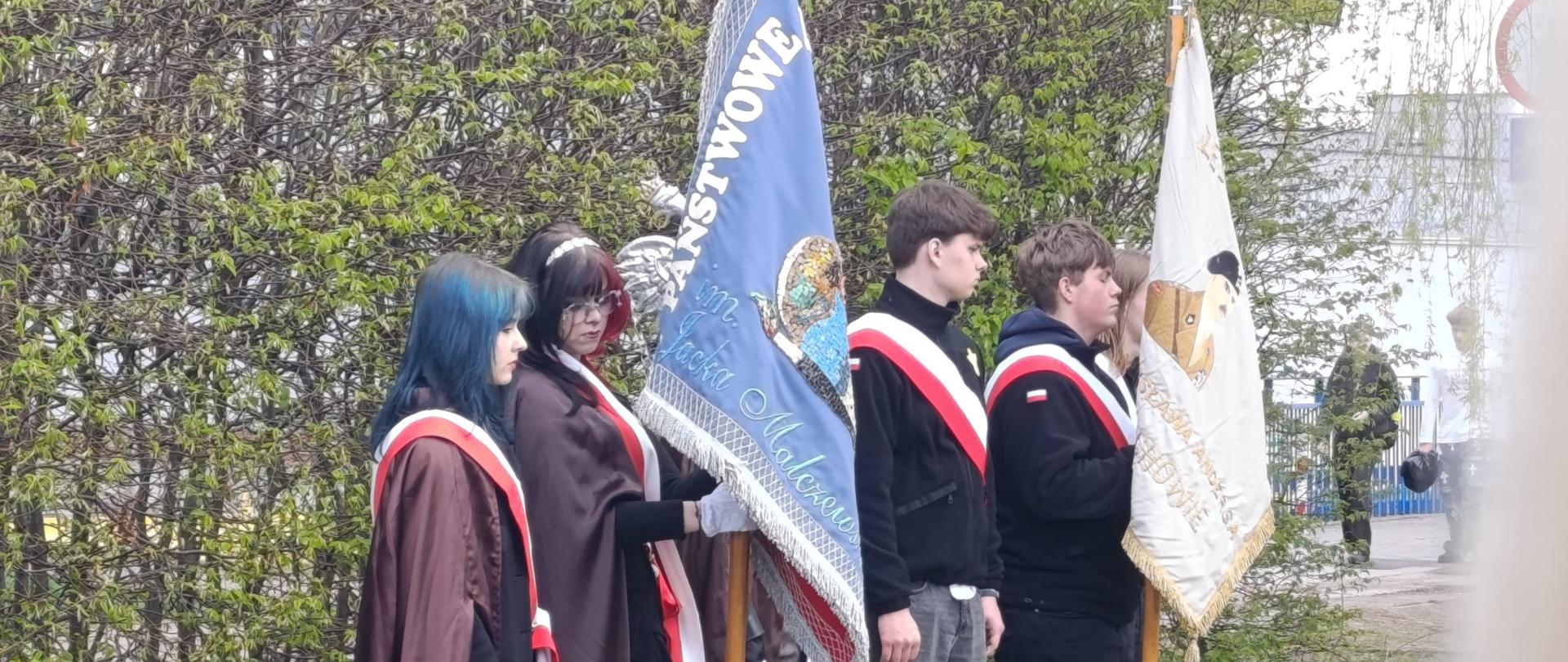 Oddajemy hołd bohaterom i ofiarom. Pamiętamy...