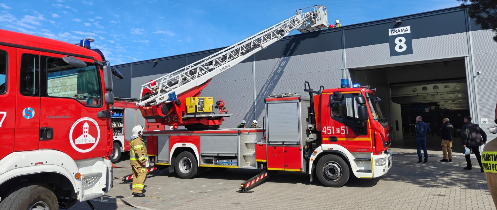 Ćwiczenia ratowniczo-gaśnicze na obiekcie RBB-STAL w miejscowości Jarocin.