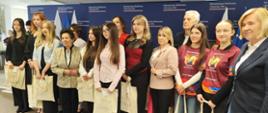 Wręczenie nagród w Konkursie Plastycznym pt. „Kwiaty dla Babci i Dziadka”.
