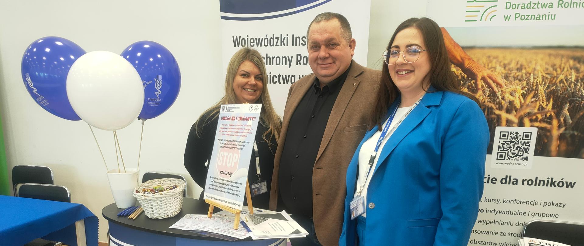 Wielkopolskie Forum Rolnicze w Białośliwiu - stoisko WIORiN w Poznaniu obsługiwane przez inspektorów z Oddziału w Pile