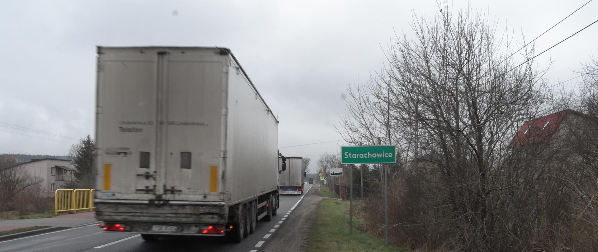 Wjazd do Starachowic drogą krajową nr 42 
