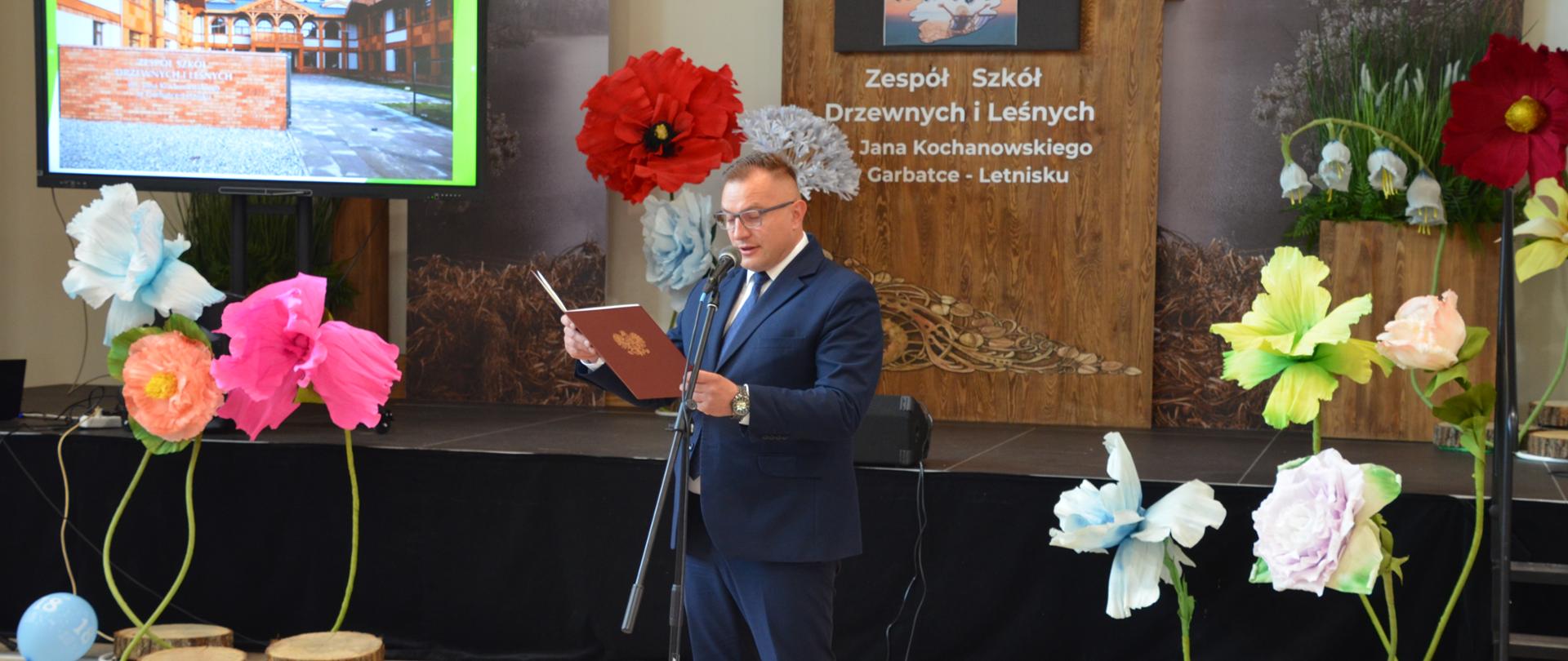 Społeczność Szkoły Drzewnej w Garbatce-Letnisku świętowała zakończenie roku szkolnego 