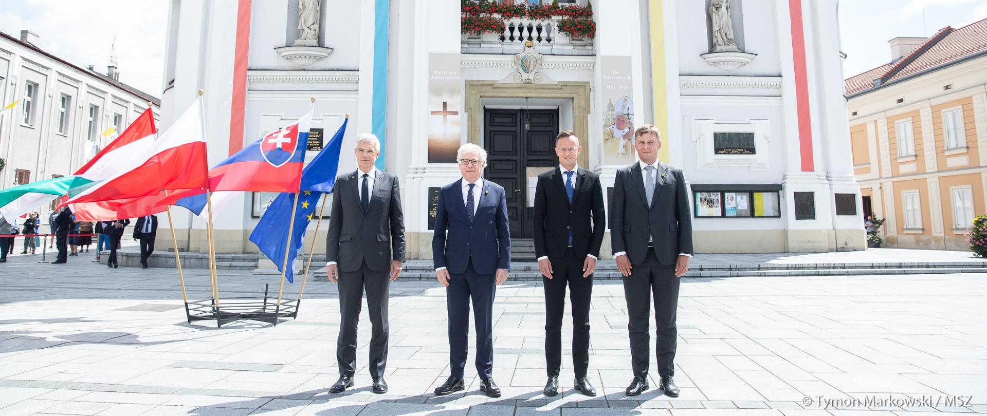 2020.07.07 Wadowice . Minister Jacek Czaputowicz . Inauguracja polskiej prezydencji V4 razem z ministrem SZ Slowacja , Czechy , Wegry .Fot. Tymon Markowski / MSZ