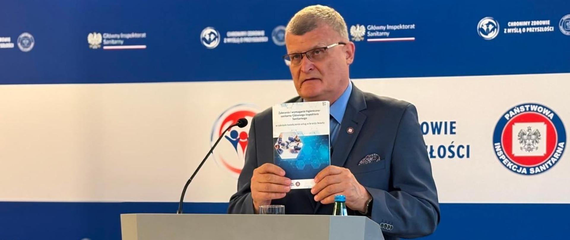 Dr Paweł Grzesiowski z Zaleceniami dla branży beauty