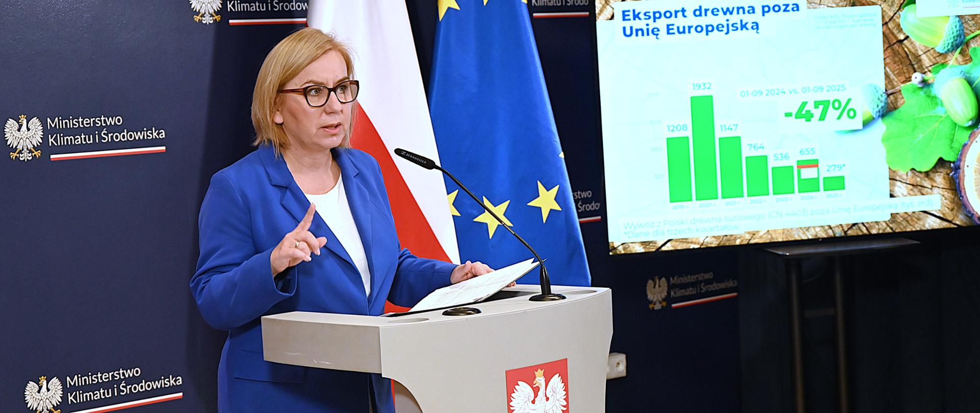 ministra Paulina Hennig-Kloska