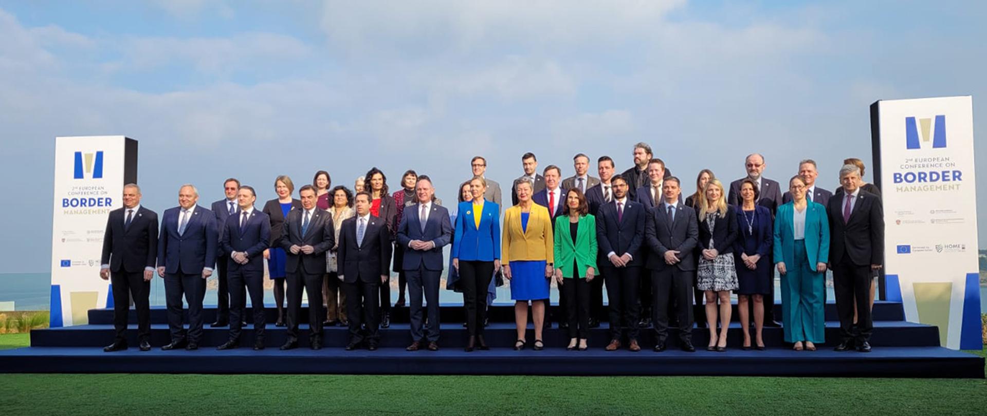 Group photo of the participants of the 2nd European Conference on Border Management organized jointly by Poland, Greece, Lithuania and Austria.