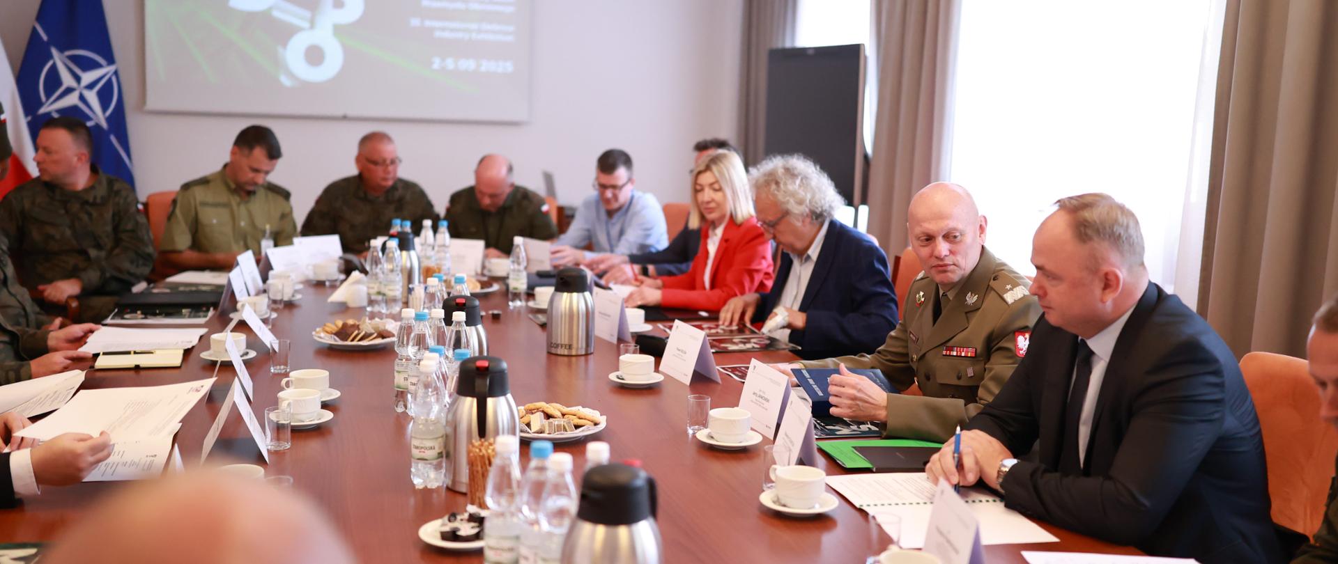 spotkanie przed MSPO 