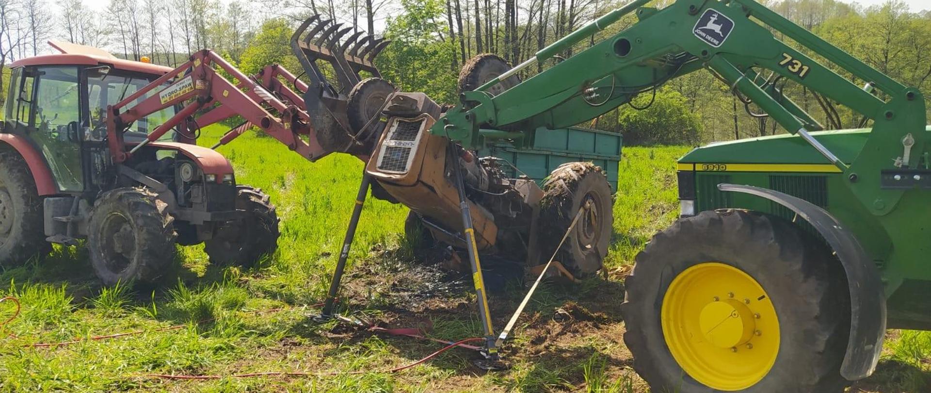 Nieszczęśliwy wypadek z udziałem ciągnika rolniczego