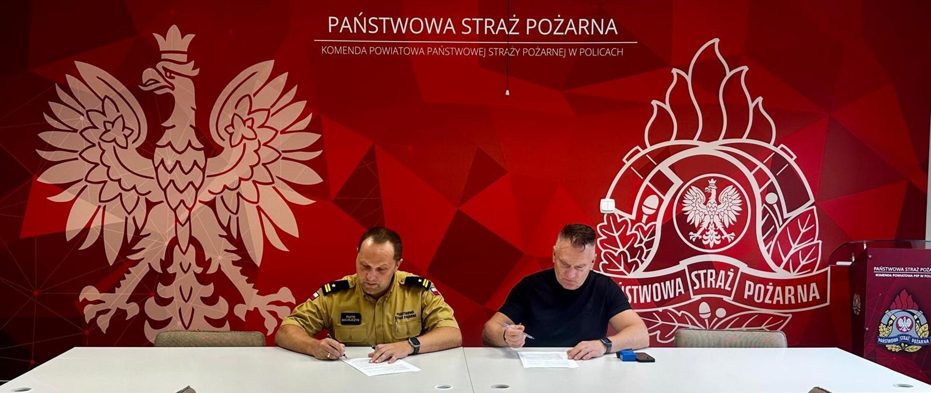 Podpisanie umowy o założenie instalacji fotowoltaicznej