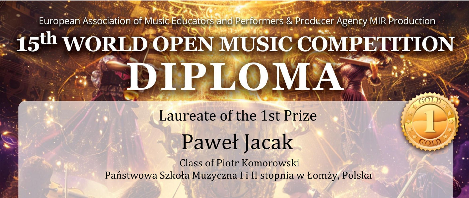 baner: wycinek dyplomu z opisem osiągnięć ucznia