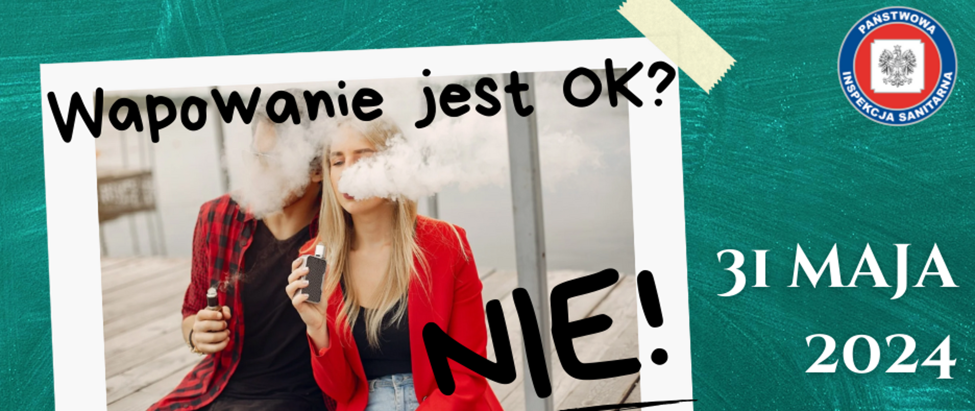 Osoby siedzące i palące papierosa elektronicznego