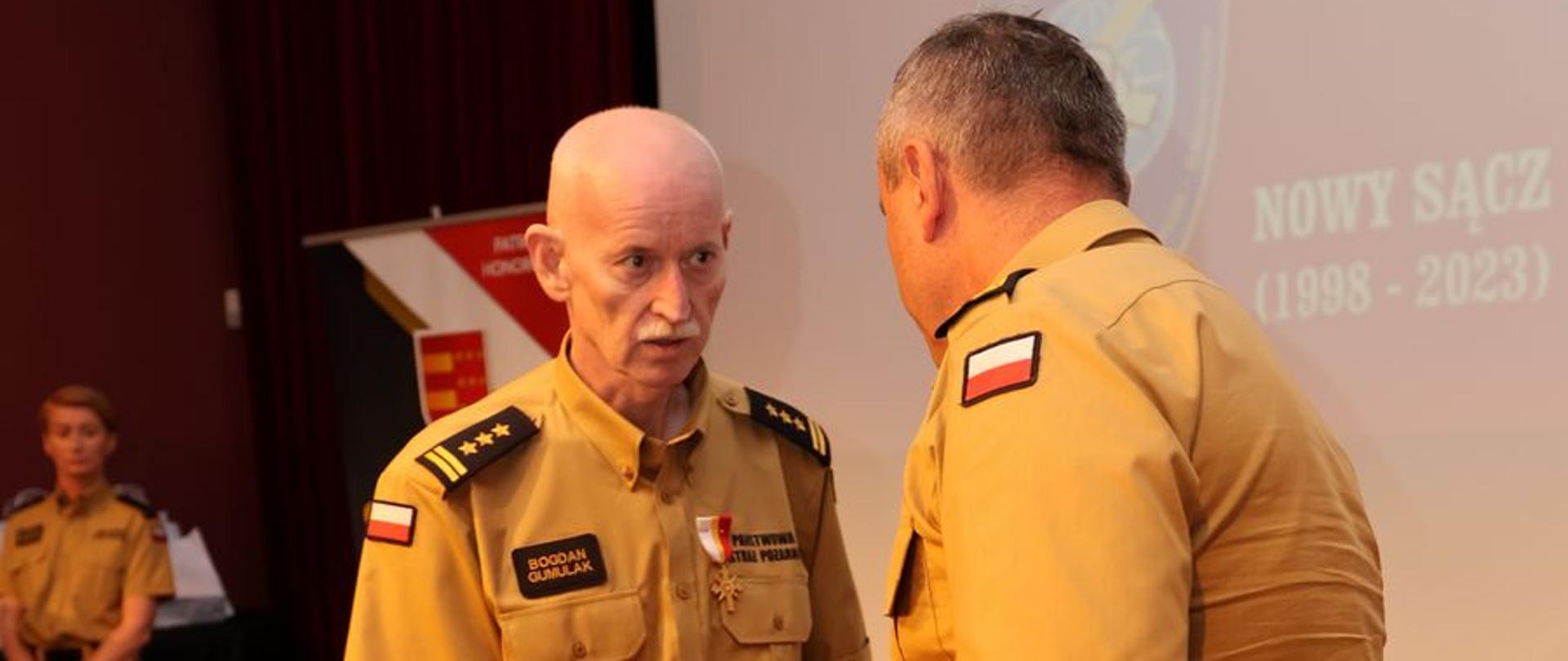 Bogdan Gumulak podbiera nagrodę