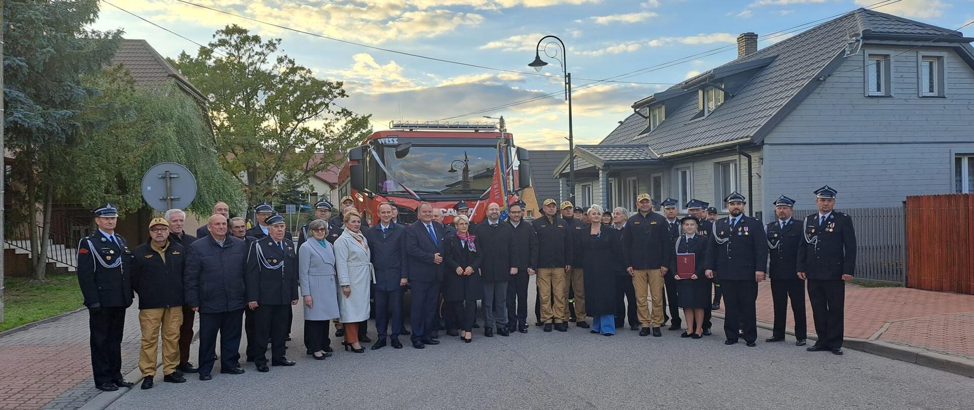 Uroczystość przekazania GCBA do OSP Suchowola