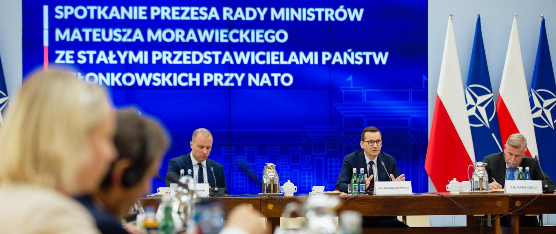 Premier Mateusz Morawiecki podczas spotkania ze stałymi przedstawicielami państw członkowskich przy NATO