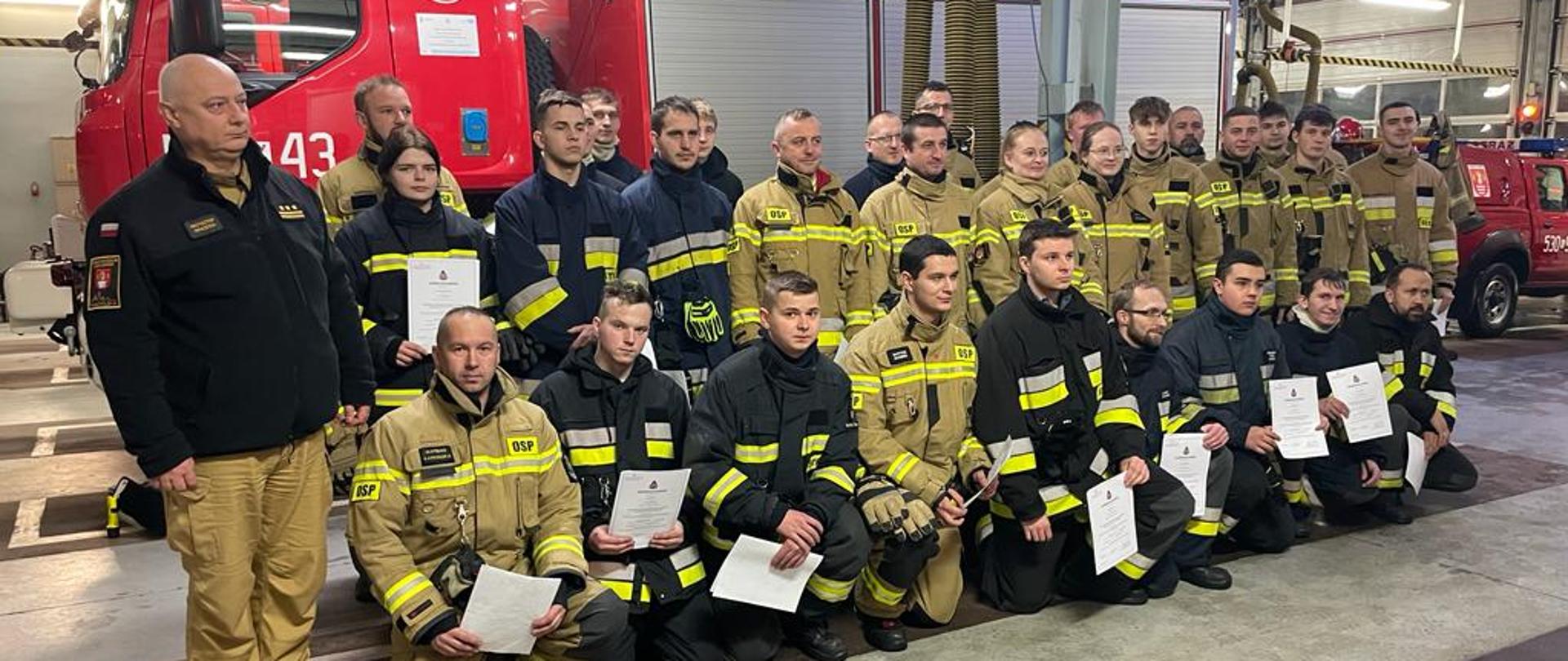 Szkolenie podstawowe strażaków ratowników Ochotniczych Straży Pożarnych