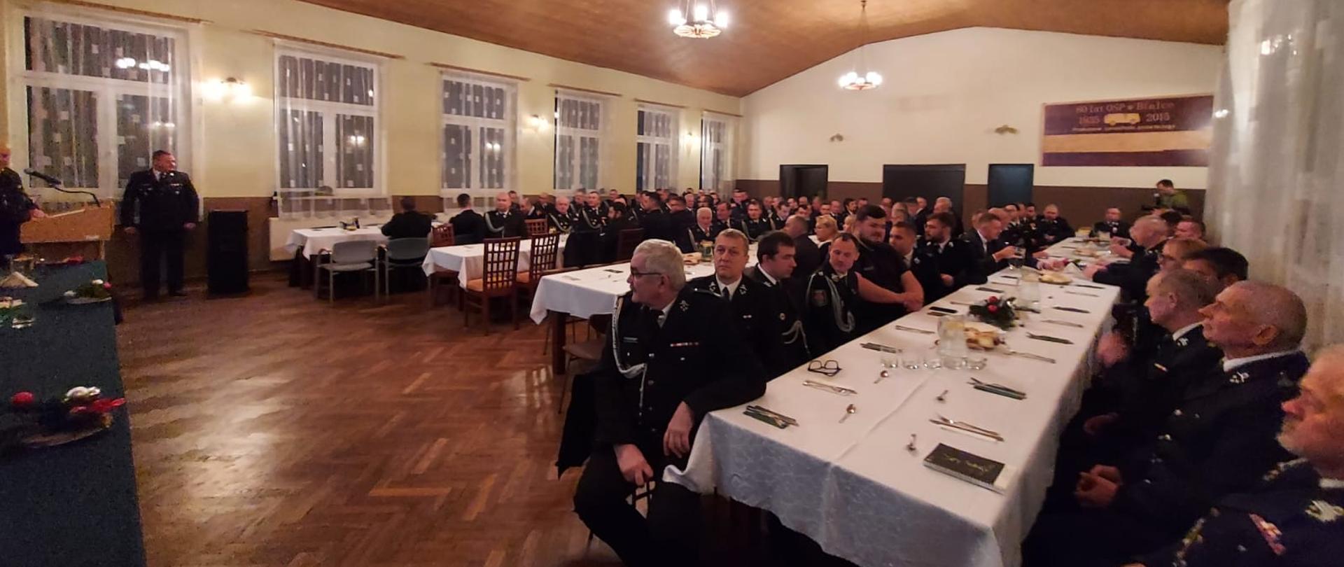 Uroczysta odprawa podsumowująca działalność jednostek ochrony przeciwpożarowej powiatu suskiego w 2022r. 