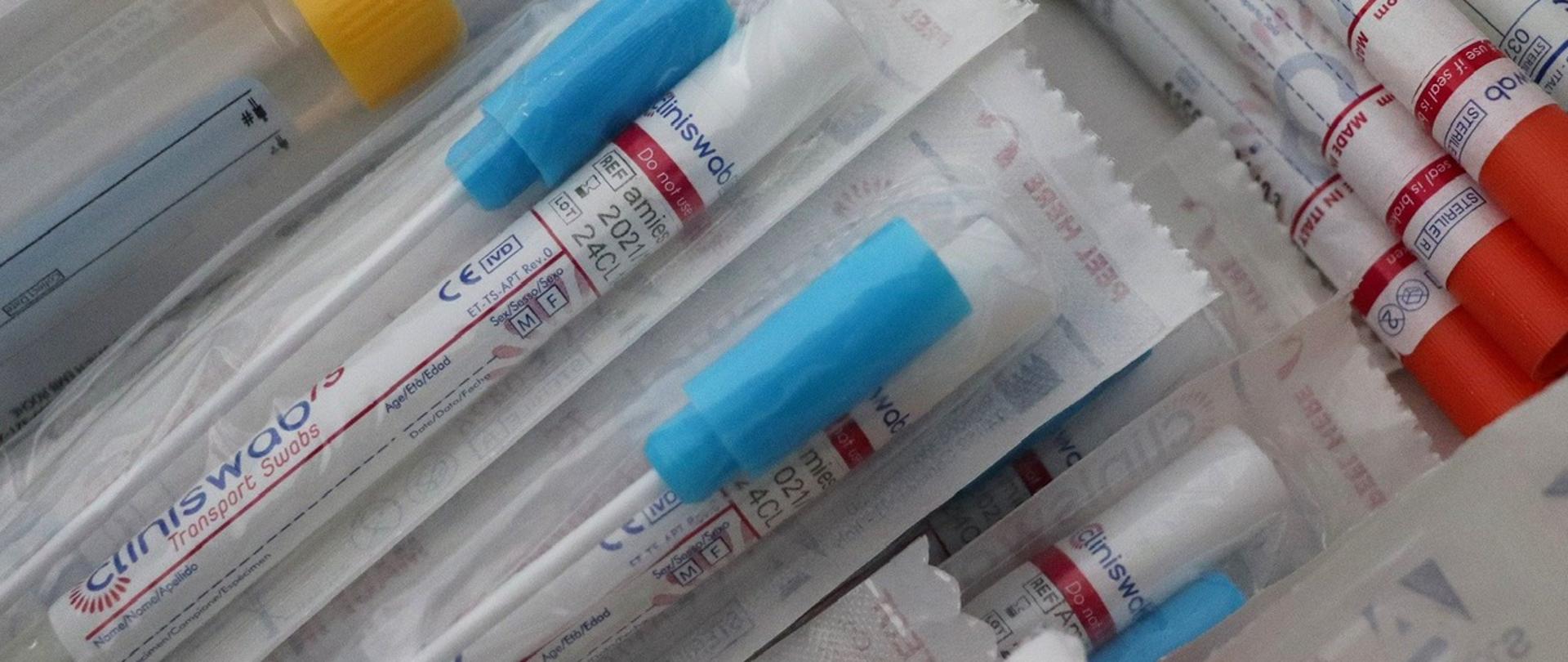 Próbki do wykonania wymazów