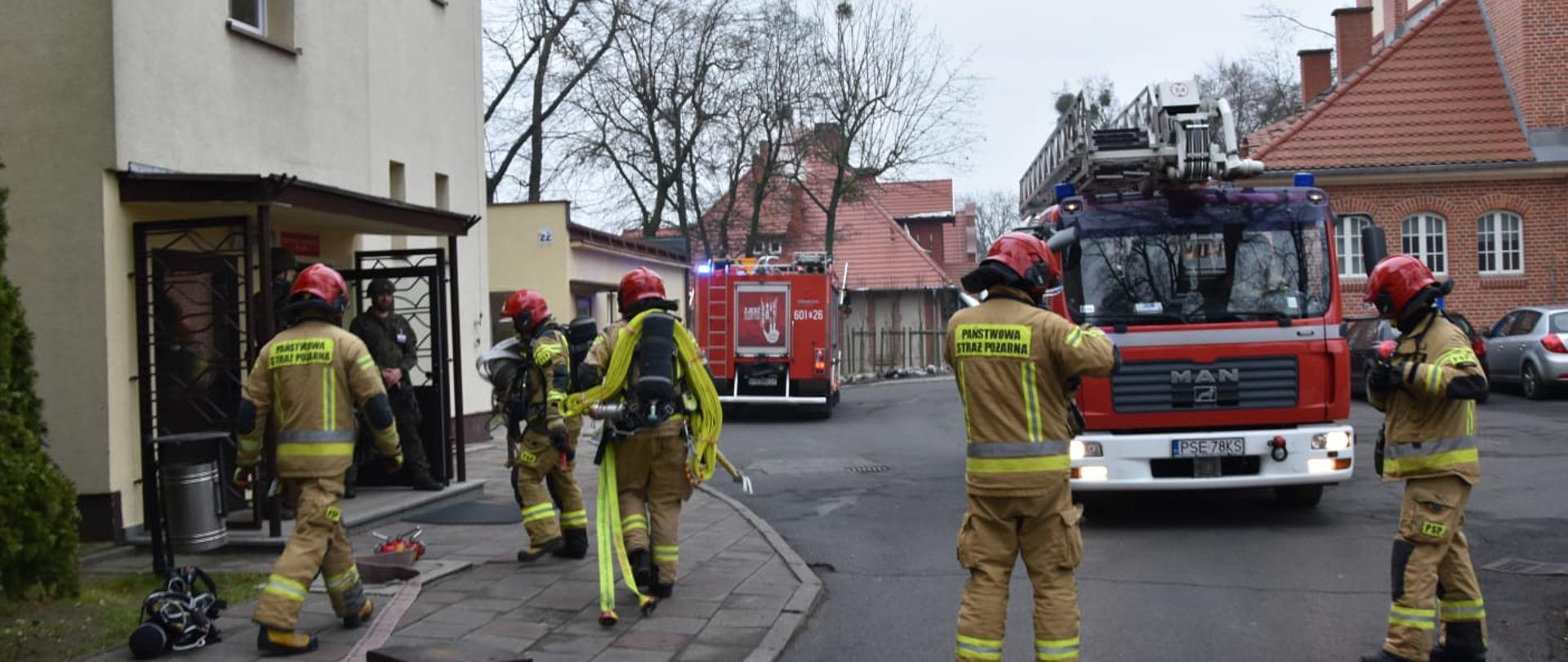 Ćwiczenia w JW 4430