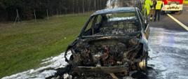 Pożar samochodu osobowego na autostradzie A2