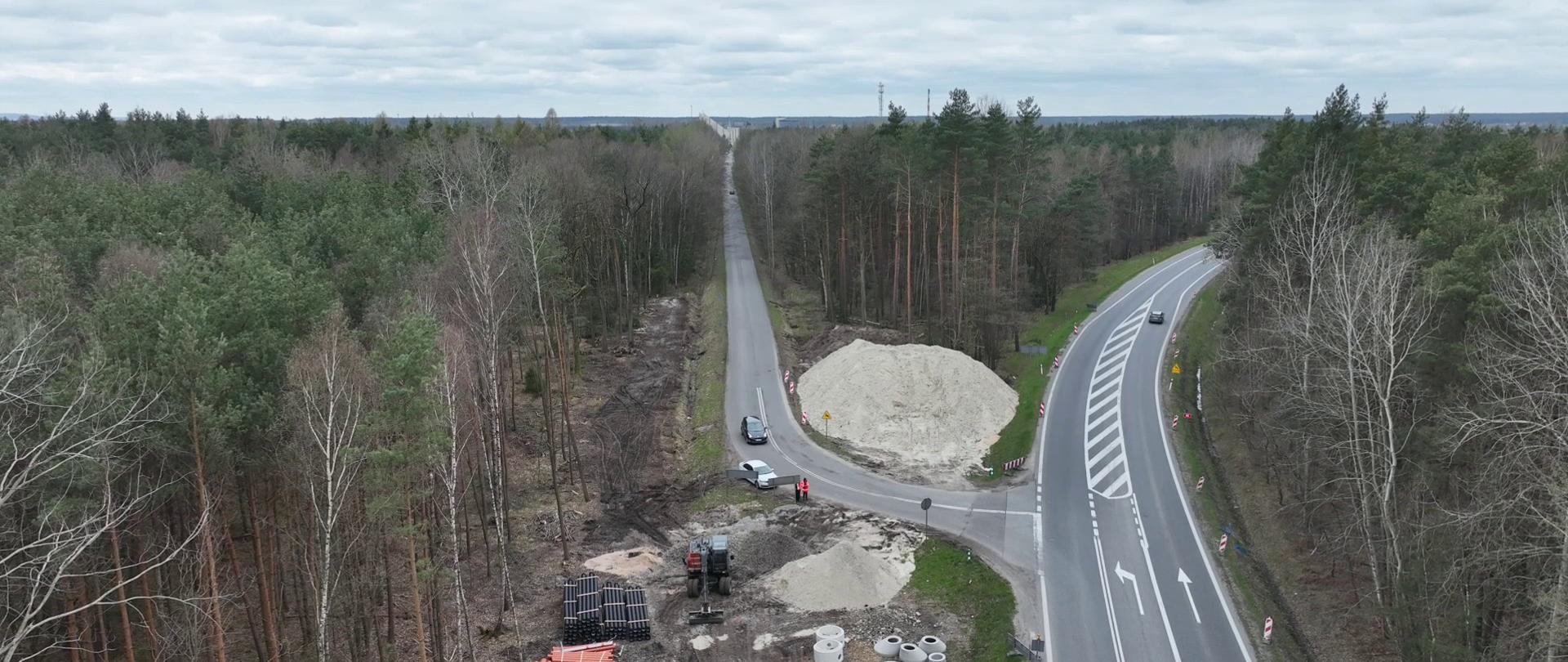 Budowa ścieżki pieszo - rowerowej na trasie Ozimek - Grodziec w ciągu DK46