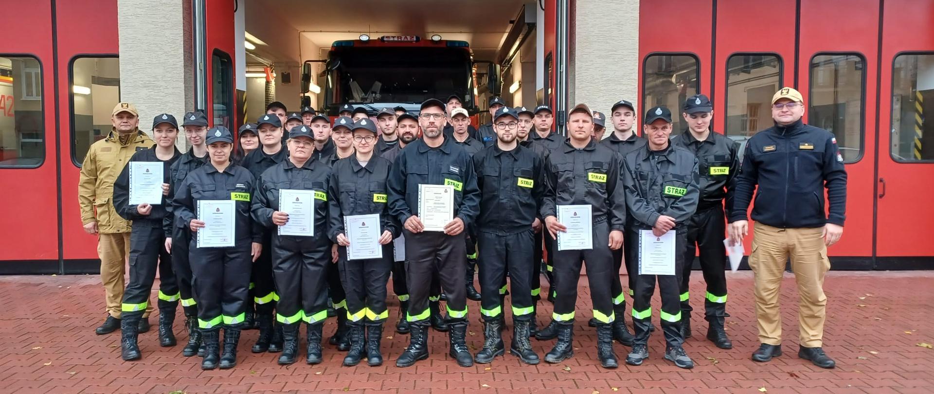 Zakończenie szkolenia podstawowego strażaków-ratowników OSP