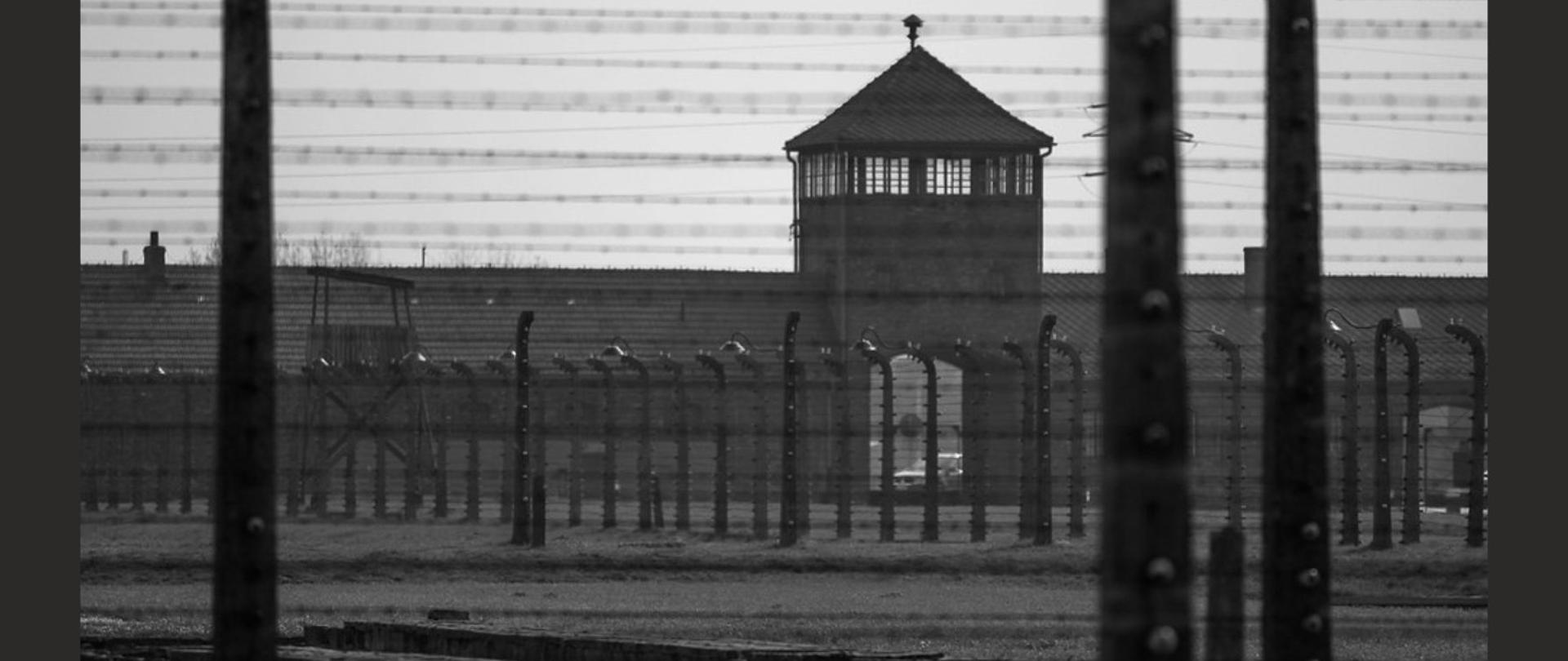 Plakat wystawy "Niemiecki Nazistowski Obóz Śmierci. Konzentrationslager Auschwitz"