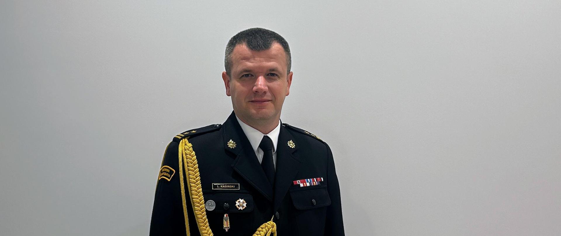 Komendant 01 bryg. Leszek Kasiński