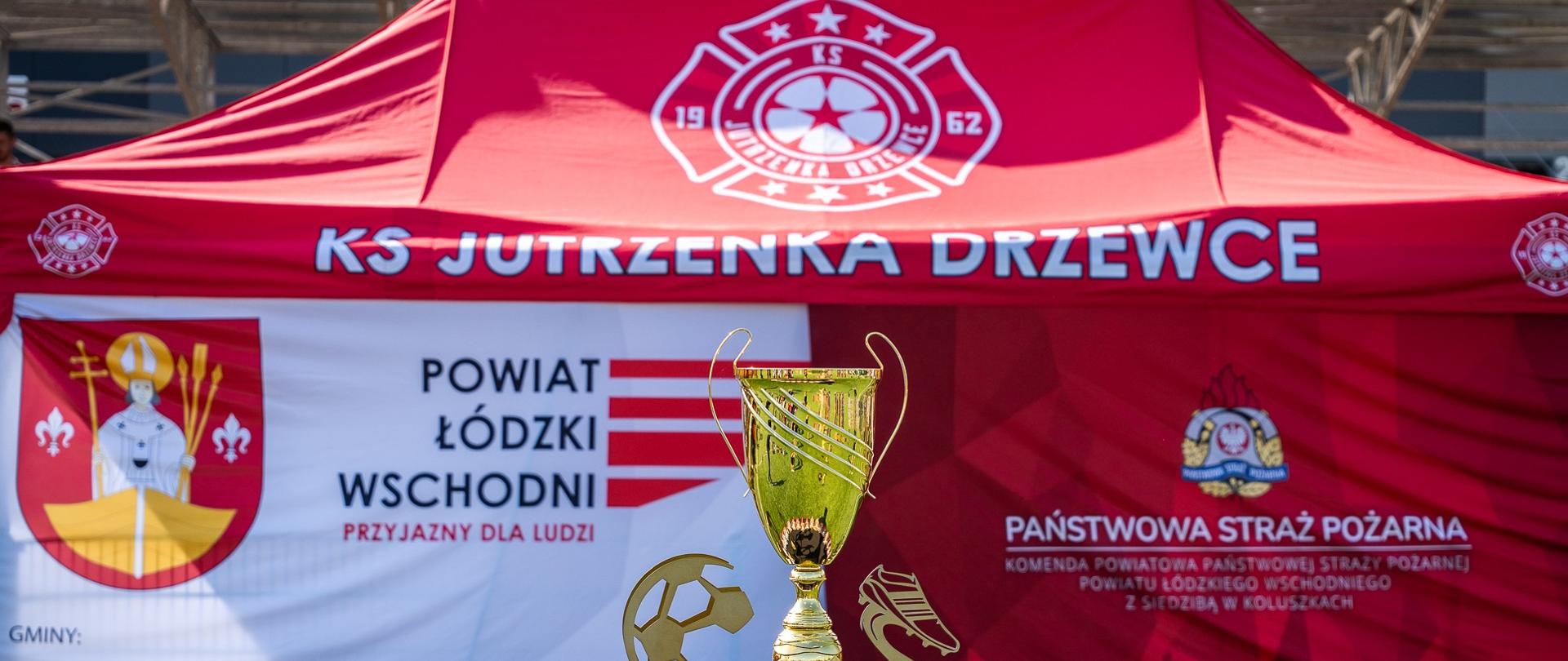 Puchar i medale za I miejsce