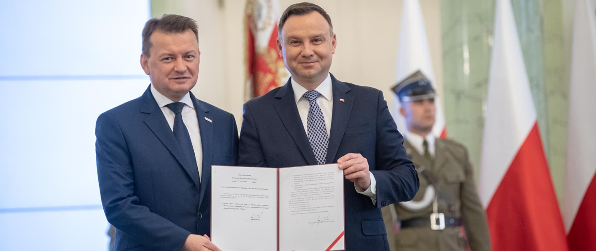 101118_MMB_PAD_MON_01