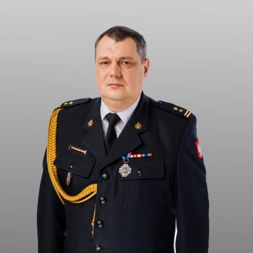 brygadier Marcin Mazurkiewicz w mundurze wyjściowym