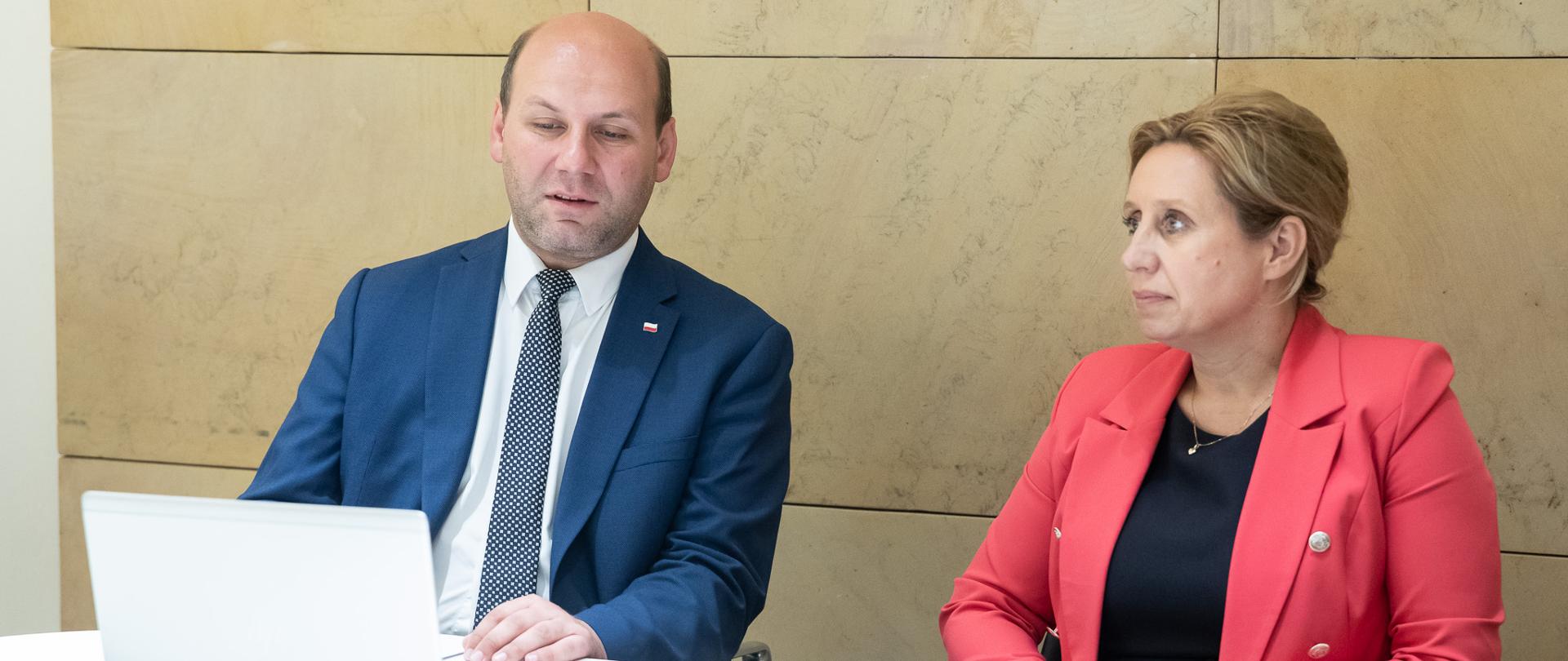 Spotkanie ministra Szymona Szynkowskiego vel Sęk z uczestnikami Akcji „Polonia4Neighbours”
